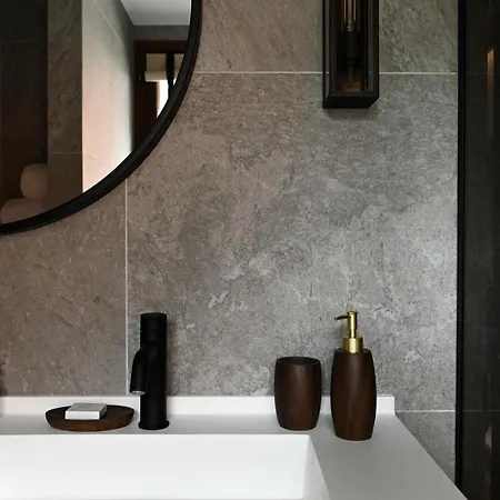 Les Glaciers - Chaleureux Contemporain A 1650 Mae-4431 *